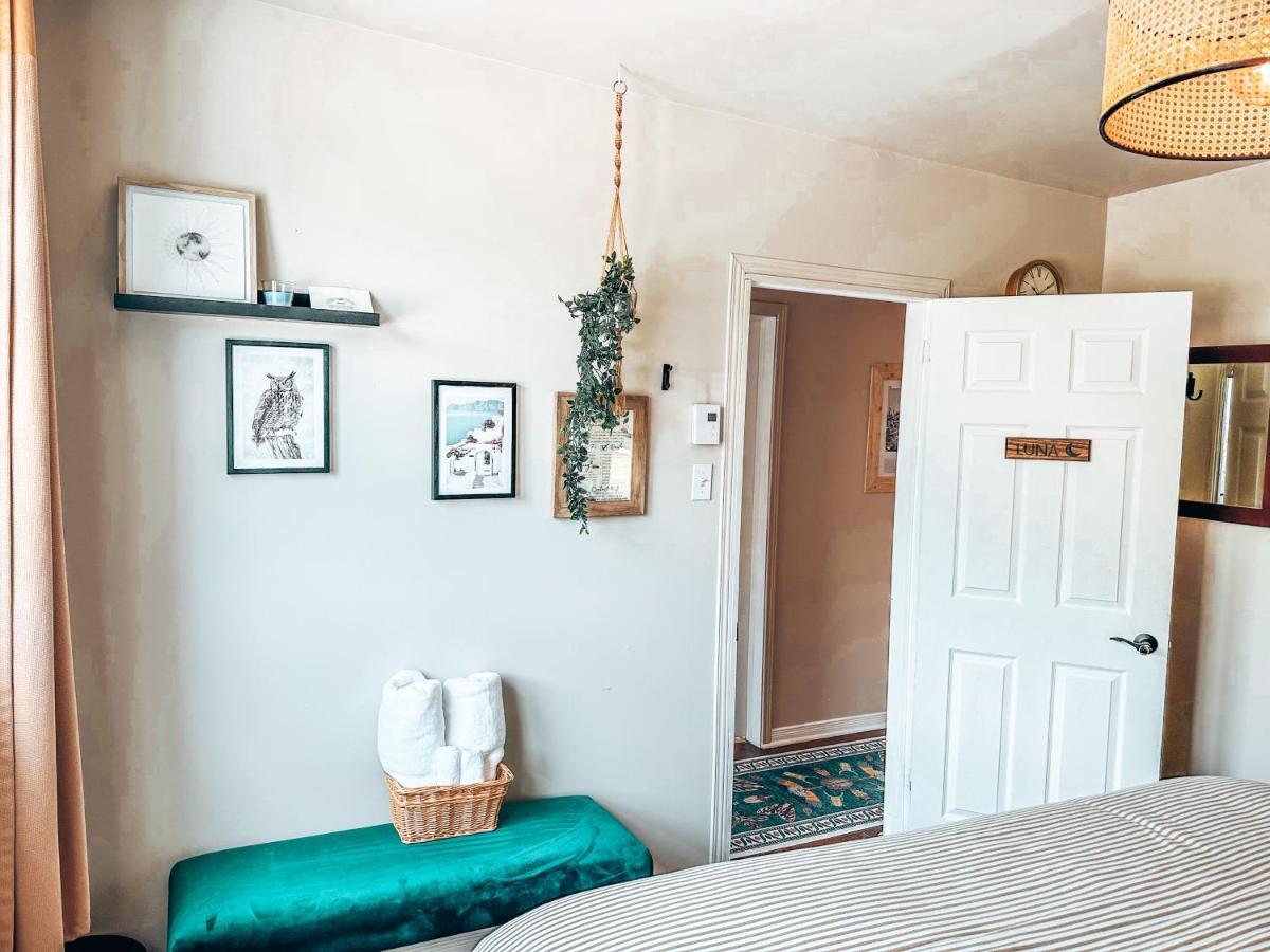 Auberge Mandala Saint-Mathieu-du-Parc Buitenkant foto